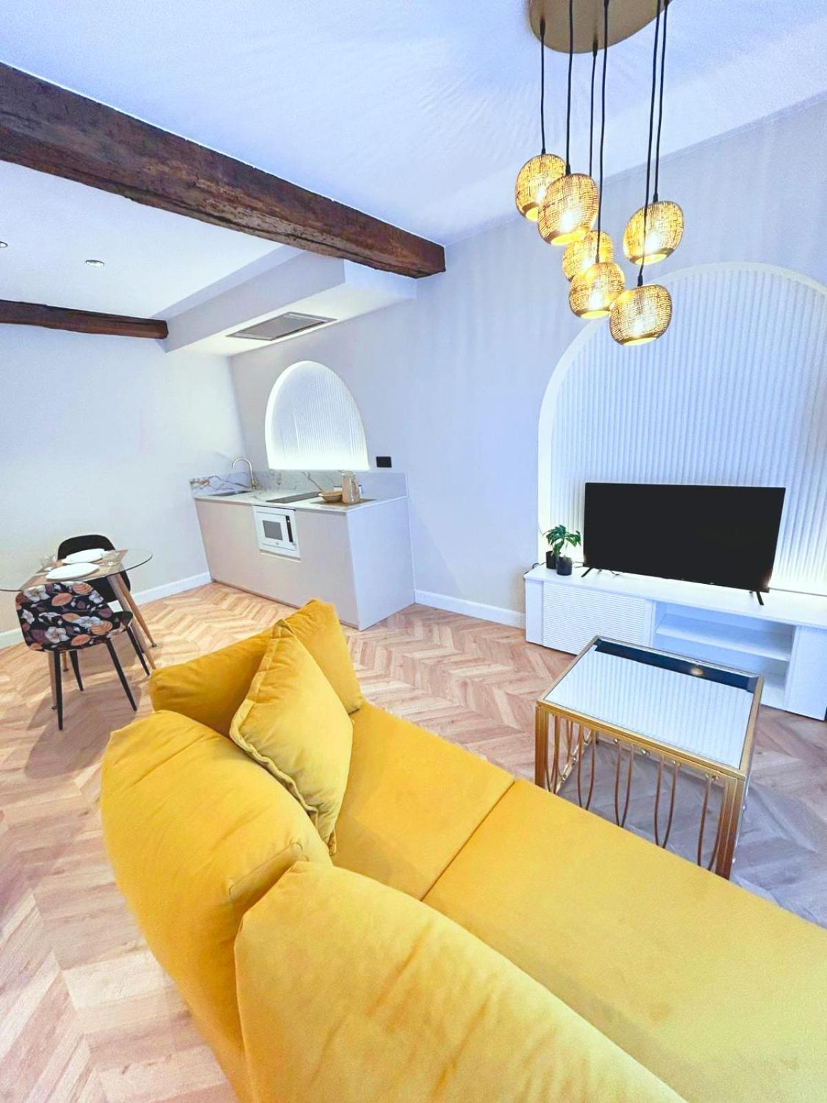 Lemon Suites Santander Rom bilde